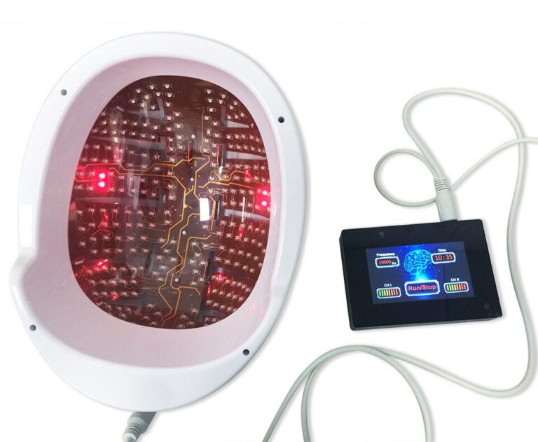 Transcranial light helmet